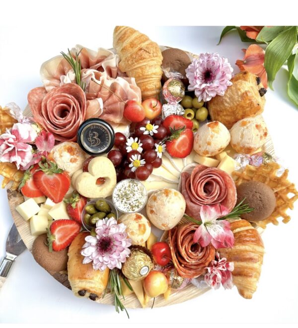 Family tray